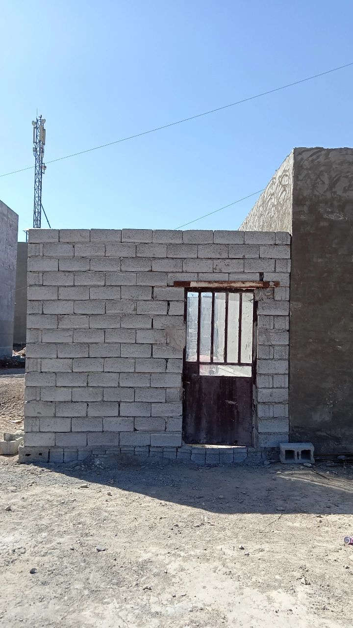 سلام عليكم يتوفر مخزن للايجار في الصابيات الرواد
بسعر مناسب 
واجهة 3,5 ونزاله 8,5 على الشارع  للاستفسار ***********
