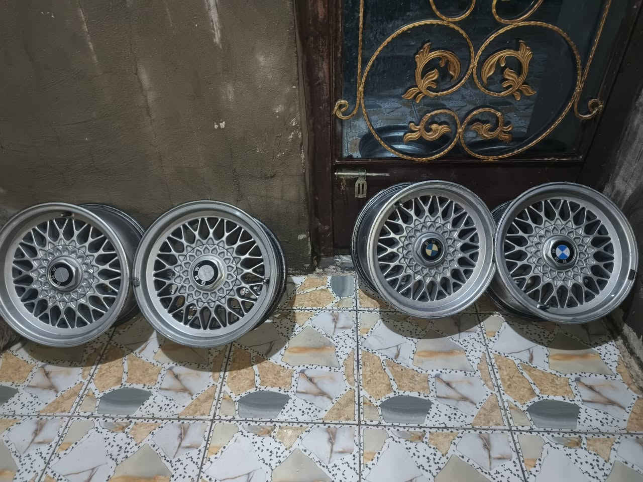 تخم ويل خليه ١٥ حاويه اصلي بدون تصليح عواج فطر كلش نضيف حتى كباته اصليه بيع او مراوس برياضي


**إذا كنت صاحب هذا الإعلان وتريد حذفه لأي سبب، رجاءا أرسل رسالة إلى الدعم الفني**