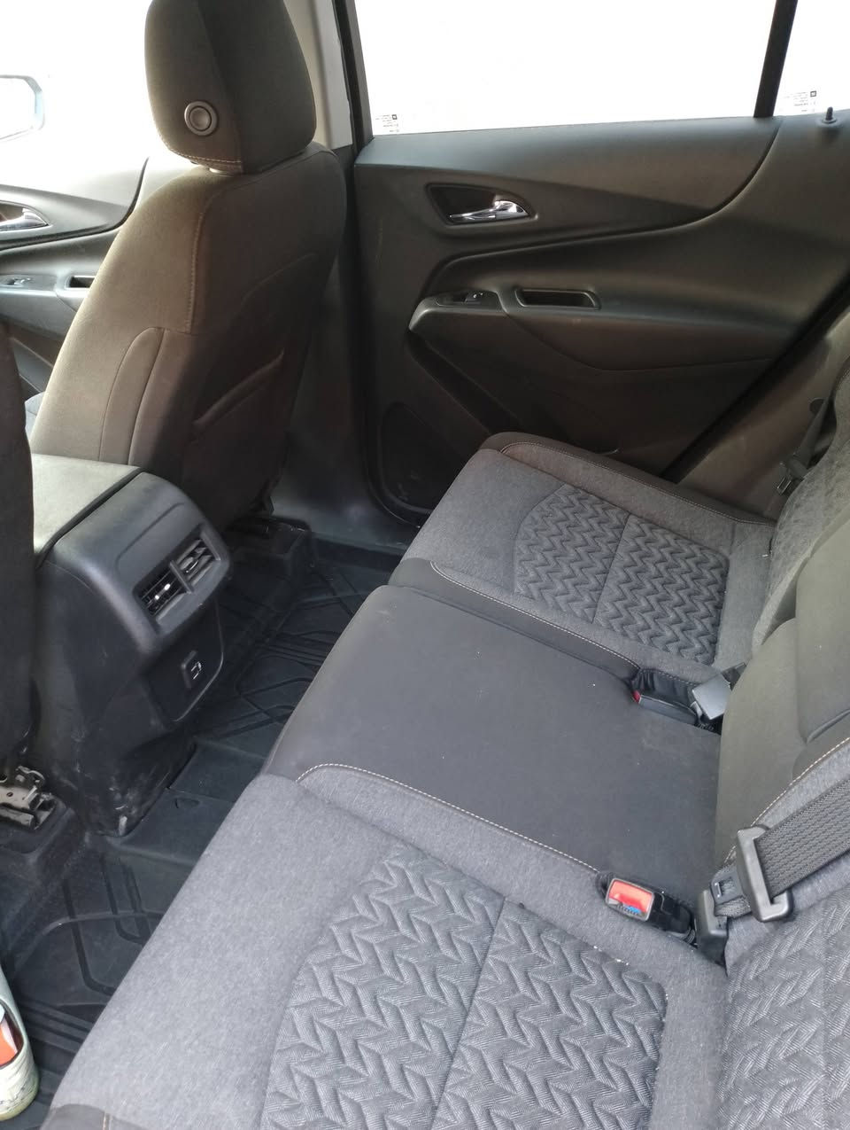 كوينكس 23 حرة فئة lt
حادث جاملغ وبنيد صور الحادث موجودة
السيارة جاهزة وتصليح درجة اولى
مواصفات
بصمة ابواب وتشغيل
شاشة كبيرة 
كاميرا 
حساسات امامي خلفي
رادارات 
هند بريك بصمة
تبريد قطعتين
وبعد بيها هواية مواصفات
السعر مناسب وترهم مراوس بامريكي
المكان بغداد السيدية
***********
