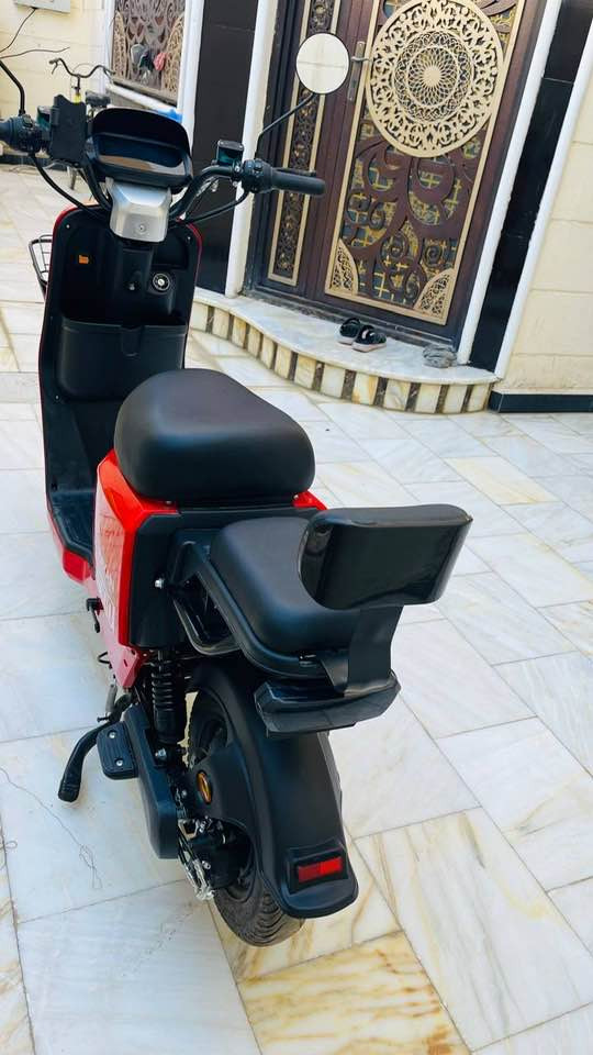 السلام عليكم 
للبيع دراجه شحن R900جديده بحاله الوكاله استخدام قليل 
المكان كربلاء طوريج 
السعر ٦٣٠وبي مجال بسيط ***********
