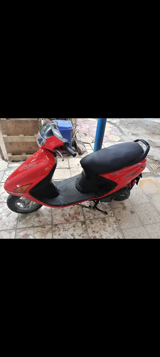 السلام عليكم فراشه حاويه للبيع مكينه مامفتوحه سلف هندر اشاير قفل جنطه قفل ستيرن لايت زنون 
مكاني نجف حي العسكري رقمي ***********
