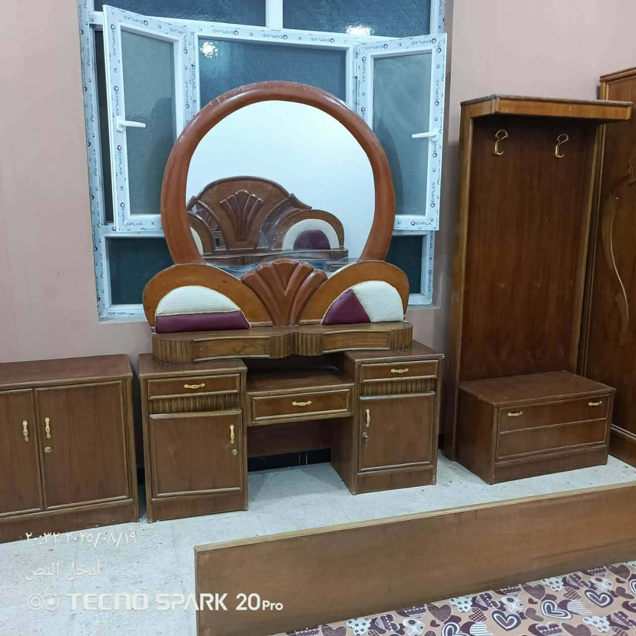 غرفه نجاره مسويته مليون ونص
ابيعه ب، 600


**إذا كنت صاحب هذا الإعلان وتريد حذفه لأي سبب، رجاءا أرسل رسالة إلى الدعم الفني**