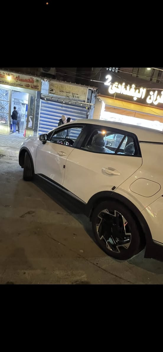 سلام عليكم سبورتج مديل ٢٥ ماشيه ١٩     الف بصمه كشنات هيتر  وكشنات كهرباء رادارمكفوله مكانه بغداد ***********جنطه كهرباء
