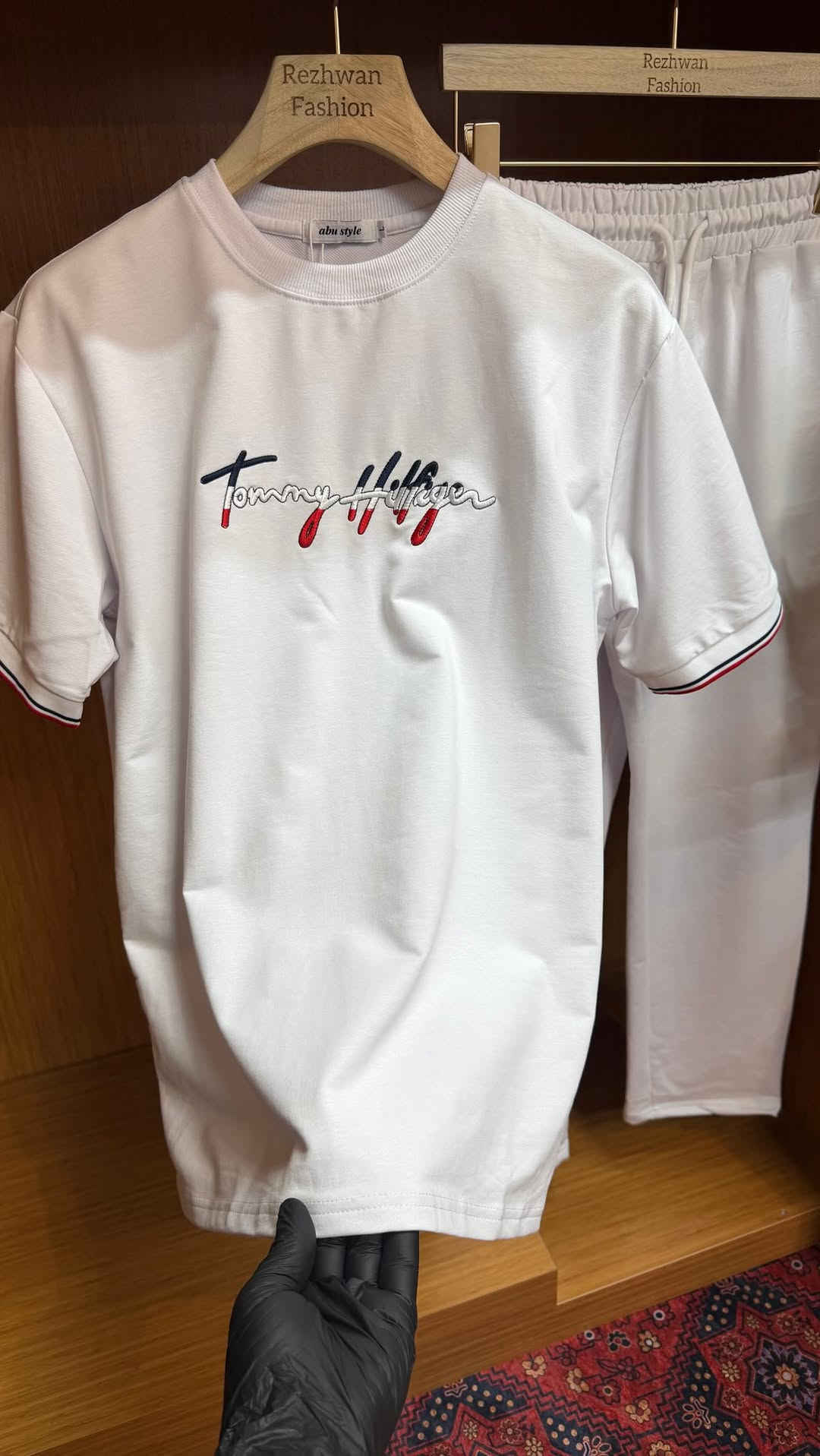 ✨ Rezhwan✨
👔 لەگەڵ ئێمە شیک پۆش و براند پۆش بە 🛍️
📍 ناونیشان: سلێمانی - ناوبازار - تەلاری نەقیب - دکان ژمارە 61-62
🔶 العنوان: سليمانية - عمارة نقيب - رقم محل 61-62
🚖 گەیاندنمان هەیە بۆ هەموو عێراق 🚖
توصيل متوفر لكافة محافظات العراق 🚕
📞 پەیوەندی / للاتصال:
***********
***********#iraq #slimani #اكسبلور #fashionblogger #ازياء
