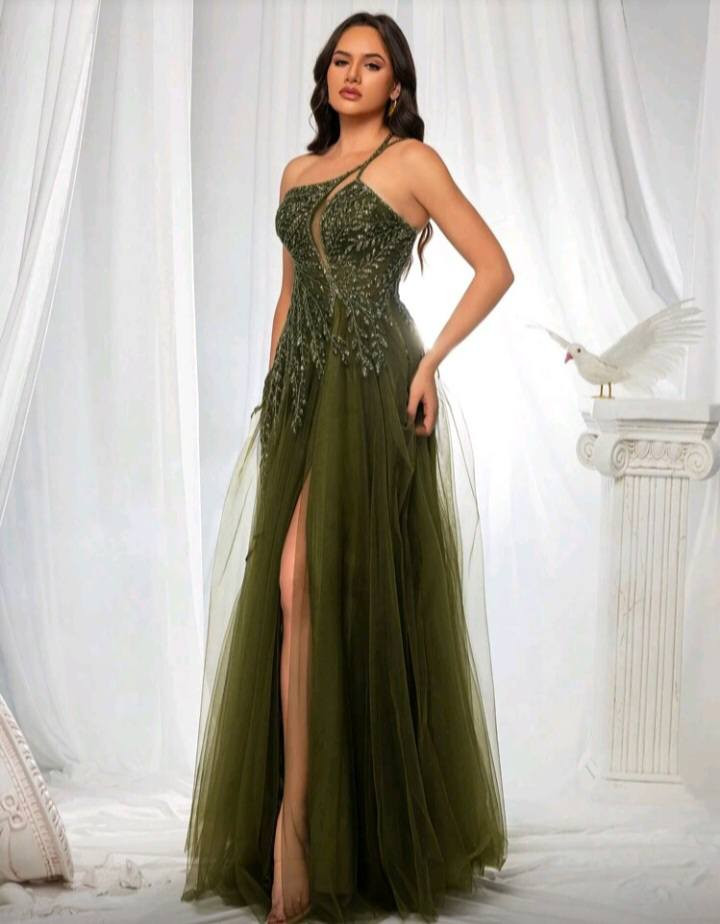 فستان بهالجمال قياس لارج
سعر 40 
توصيل 3لجميع المحافظات 🎀🩵


**إذا كنت صاحب هذا الإعلان وتريد حذفه لأي سبب، رجاءا أرسل رسالة إلى الدعم الفني**