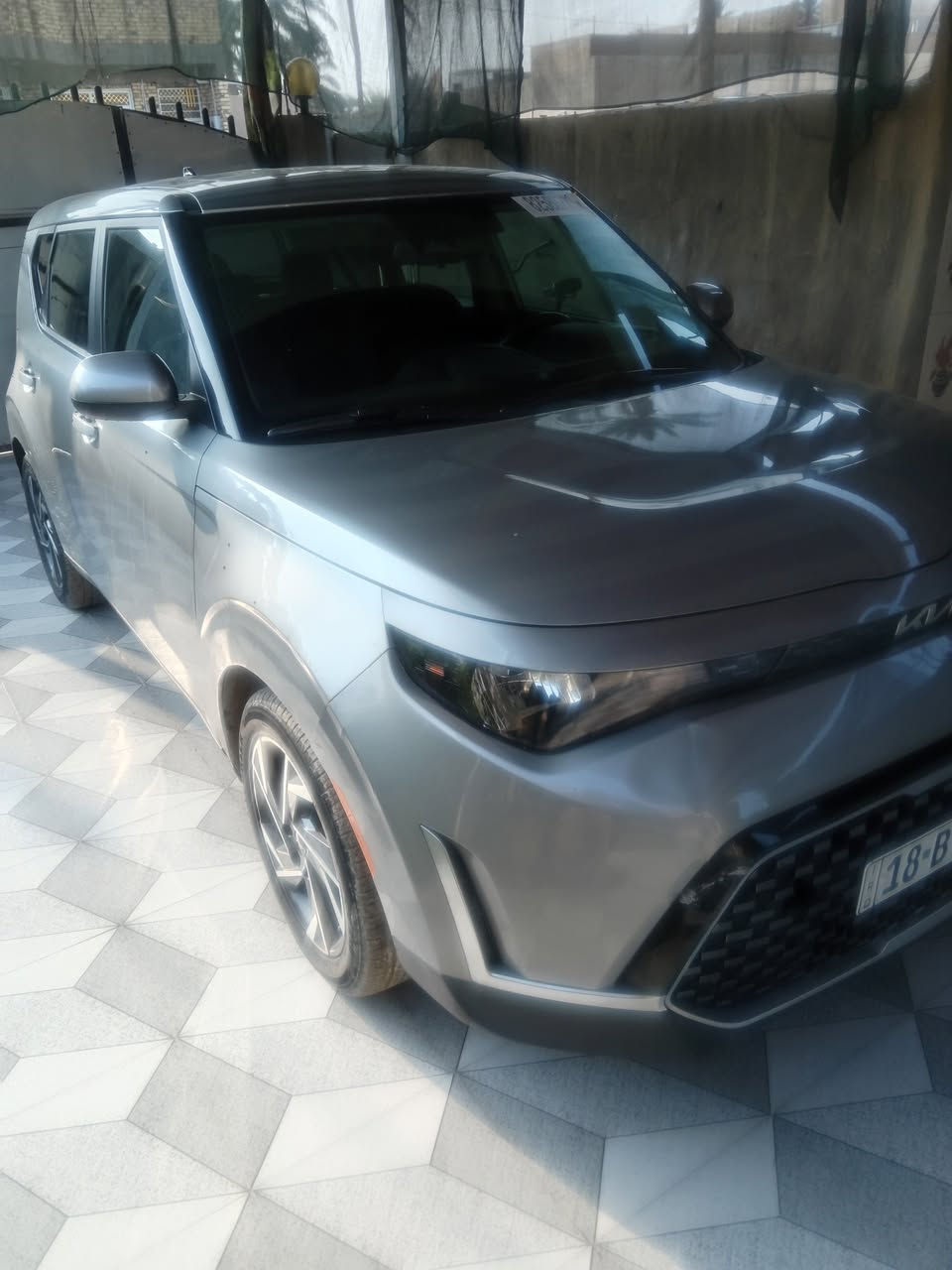 السلام عليكم صول ٢٠٢٣ بسمي كفاله حادثه من امريكا جاملغ وباب بارد فقط البجم كبس السياره فول مواصفات  بصمه وفتحه وتحكمات فول مكينه ٢٠٠٠ دوش بعدهي ع وضع الشركه السعر ١٨٠ وبيها مجال الاتصال على الرقم ***********/***********
