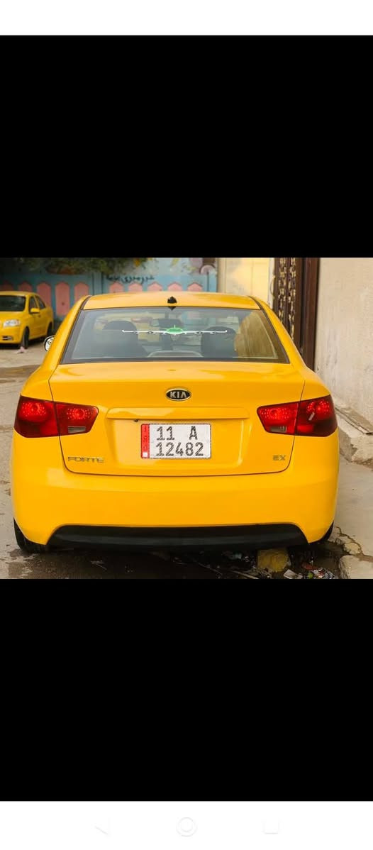 كيا فوتي موديل 2012 السعر 74
وارد أمريكي حادثها جاملغ وبنيد 
مكينة 2000 دوش مبدل طابوكة جديدة 
كير مكينة صدر تبريد تدفى شاشة كامرة 
تحكم ستيرن اشاير بالمري سيارة جاهزة مابيها اي نقص  رقم بغداد 11 مصفرة 
هيئة وغرامات بسمي مكاني بغداد الاتصال على الرقم 
*********** // ***********
