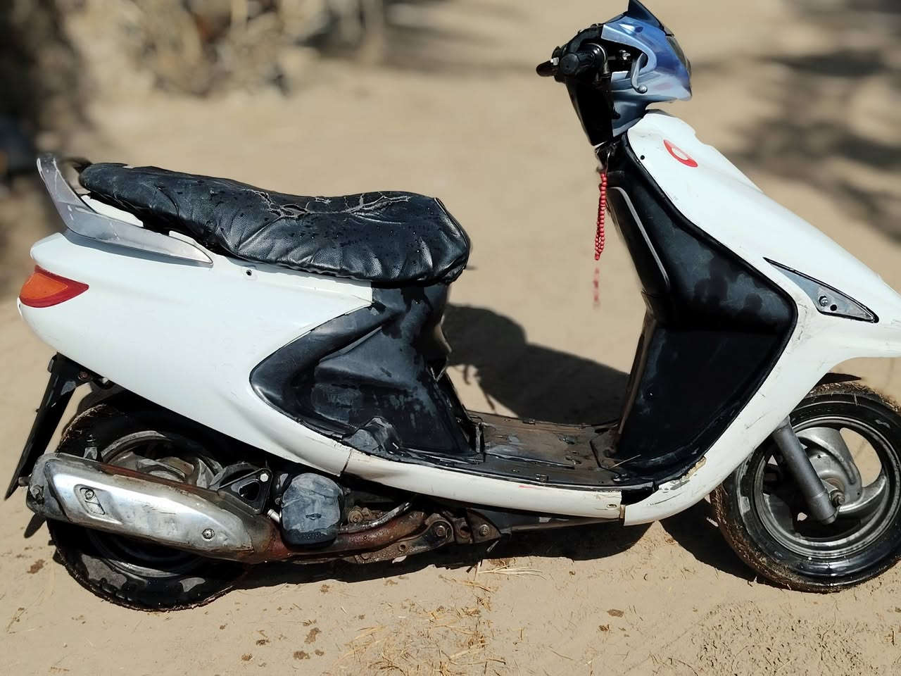 سلام عليكم فراشه للبيع ما تشتغل عطلانه مكان ديوانيه دغاره. ***********رقمي
