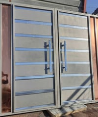 باب خارجي جديد • الحسينيه بغداد • ٢٫٥×٢م