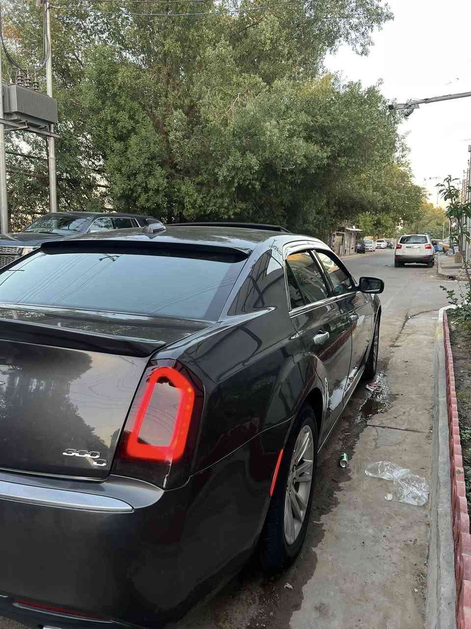 اوباما 2016 بلاتينيوم رقم اربيل بااسمي فول مواصفات حادثه جاملغ وبنيد بيه تعديل بسيط بالقاعده الي يكعد عليه الجاملغ وراس الشاصي فقط وبيه بابين كلير اجت من امريكا وهنا جانت مغلفه ppf ونشال ونعاد صبغ البابين والداير مال جاملغ وعندي فديو اله والسونار ناشره ايرباك راجع سستم شركه رقم اربيل بااسمي شرط التحويل مكينه 3600 مواصفاته بانوراما كشنات خزن ميموري ستيرن تدفئه شفتات ستيرن كشنات تدفئه تبريد كلاصات تدفئه تبريد تشغيل عن بعد لايت زنون بصمات سستم صوت صدر امامي خلفي جديد تايرت جدد منضومه بانزين مسويله ادامه  مكينه كير بالكارتون السياره جاهزه عارضه 188 وبيه مجال بسيط للطيبين ***********  مصطفى مكاني حي الجهاد بيع فقط شباب الي تعجبه عيوني اله متعجبه هي ونعال خل يعبره وكلشي ذاكر تفاصيل بالمضبوط وصور حادث والسونار جديد وين ميعجبك افحص
