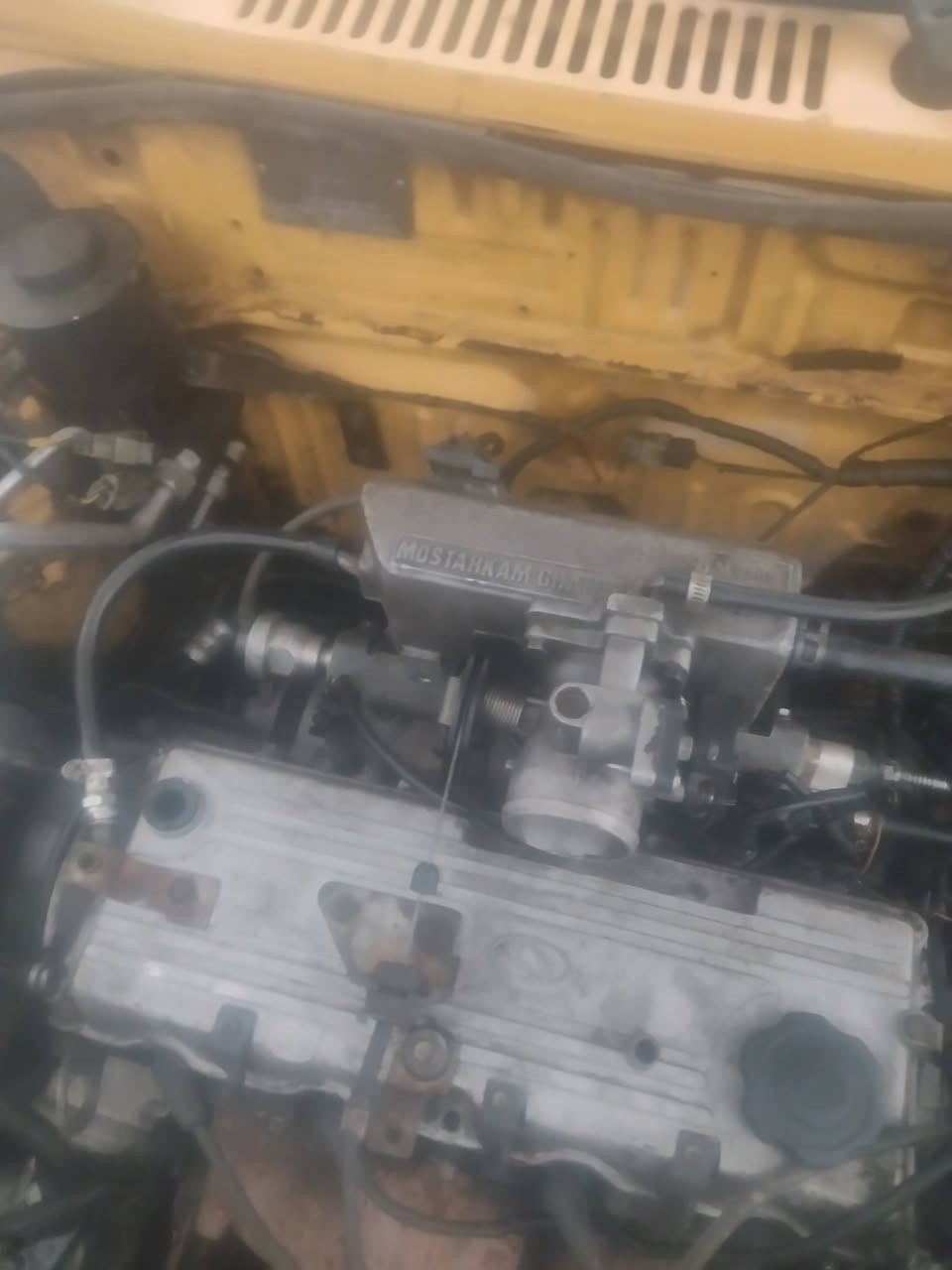 سلام عليكم سايبا للبيع رقم الماني 2011مكينه ستوني شادهه كير نضيف بس رابع يفلت  دشبول نفخ سعر 20وبيه مجال رقم. ***********
