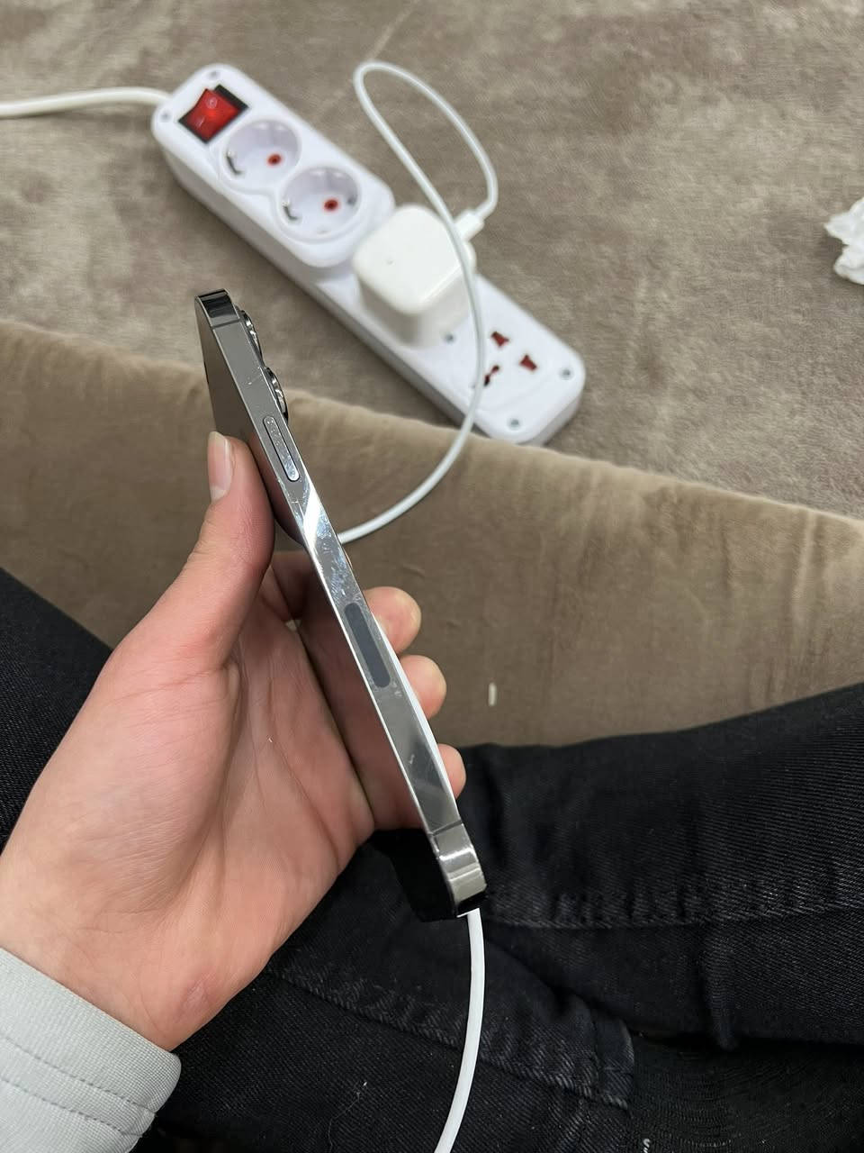 13promax
128
1sim
Battry90
هەوانادات 
هەولێر 
مۆباکەکە جوانە کەمەک وردە شوختی ئیتاری هەیە شاشەی لۆکە 
375$
Raqam ***********
