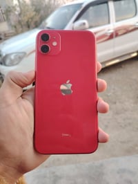 11 عادي  128Gb 🪫100 مبدل بطاريه +شاشه  فيس ايدي شغال ولا مبين مبدل شاش...