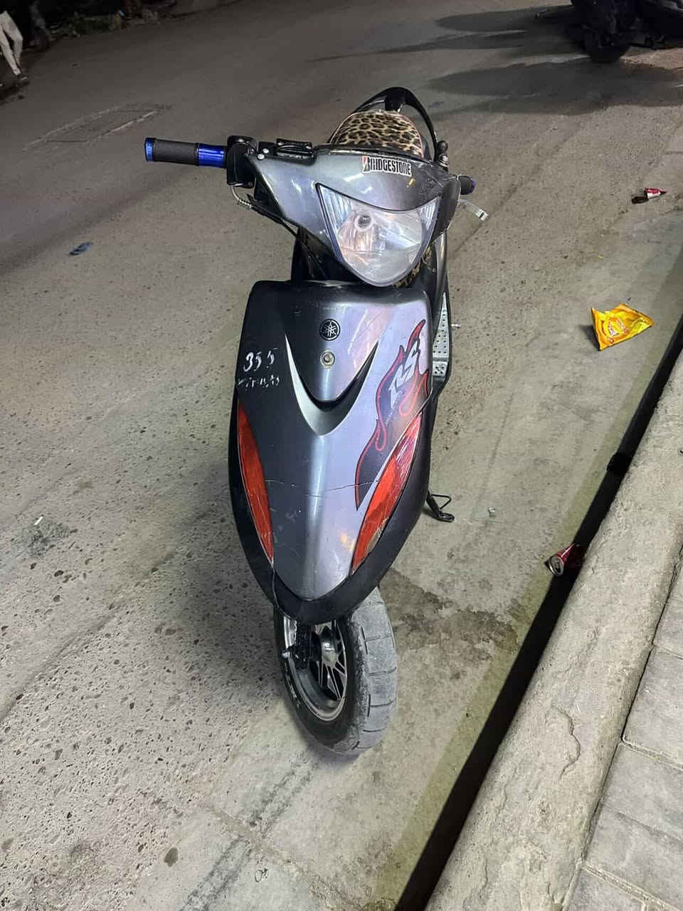 دراجة  ماكس عدله
بوشه55
تايرات جلاتين عليهن وياله نجمه
مكينته حلوه شلعه ومعدل
بس عوزه ترتيب 
سعره ٣٥٠وبيه مجال بسيط 
الشعب ***********
