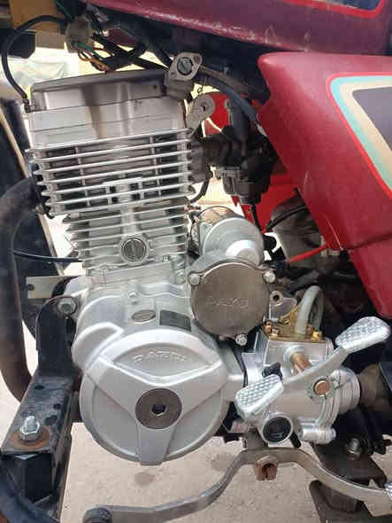 السلام عليكم
ستوته موديل 2019 للبيع 
-اوارق كامله 
- محرك 2025 جديد
- صلاصه جديده
- بنزات وبيت دسك جديد
-  سلف كلوب امامي خلفي شغال
السعر مليون وخمسميه (مليون ونص)
دراجه نضيفه كبل تشتغل بيه مايحتاج تبدل بيه شي هستوني معمره كله
فقط تواصل رقم 
***********
