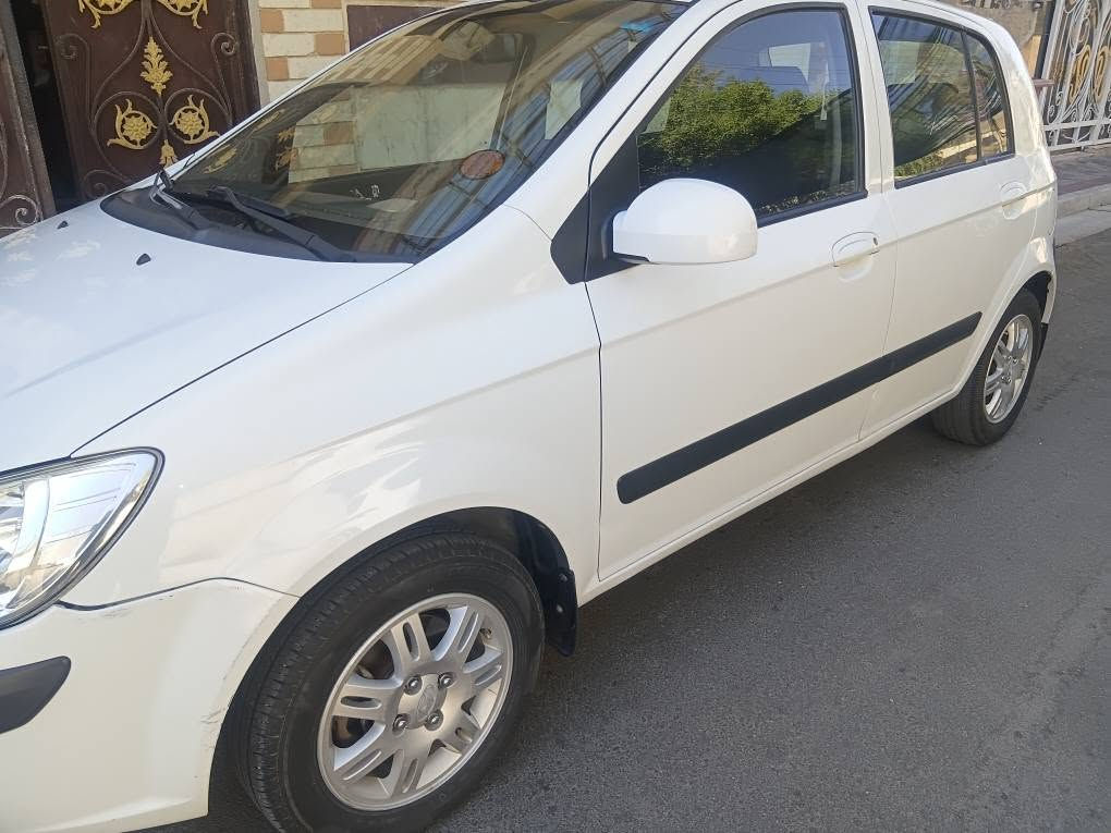 هونداي جيتز ٢٠٠٩ خليجي ماشيه( ١٠٠) محرك ١٦٠٠ مواصفات خاصه ، فتحه ، ويل كب ، دبل ايرباك ، اي بي سي ، شاشه ، بدون صبغ ولا تبديل بارد فقط برغي ممفتوح بيها كير محرك صدر تبريد بلاد شركه السعر ( ٧٤ ) سونار موجود بل صور ،،،، مكاني الكاظمية الظباط ،،، *********** بغداد, العراق
