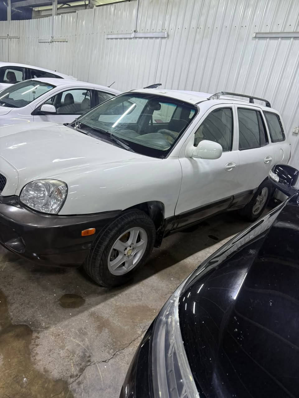 السلام عليكم سنتافيه 2004 سته سلندر رقم بغداد السياره   المكان بغداد مصبوغه عام للجماليه. السعر 75وبيها مجال ***********.
