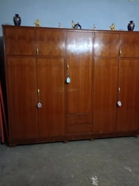 قنصور • خزائن • أثاث