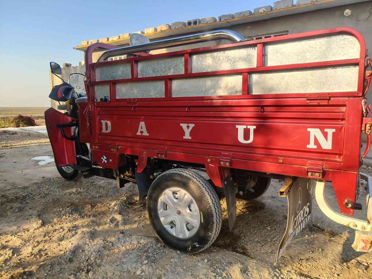 سلام عليكم.. ستوته موديل 2023طالعه ب2025شهر الثامن  النضافه كدم عينك ما يحتاج اكول السعر 3ونص وبيه مجال حك الجيه رقم صاحب الستوته.. ***********... مكان واسط العزيزيه
