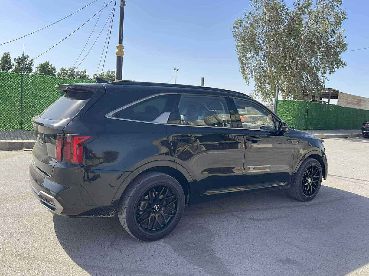 سلام عليكم  سورنتو 2023
ماشيه 72 الف محرك 2500 
كامل مواصفات عدا بنوراما 
تو ويل السعر 190 او بيها مجال حك الجيه 
الاستفسار ع الرقم ***********
او وتساب
