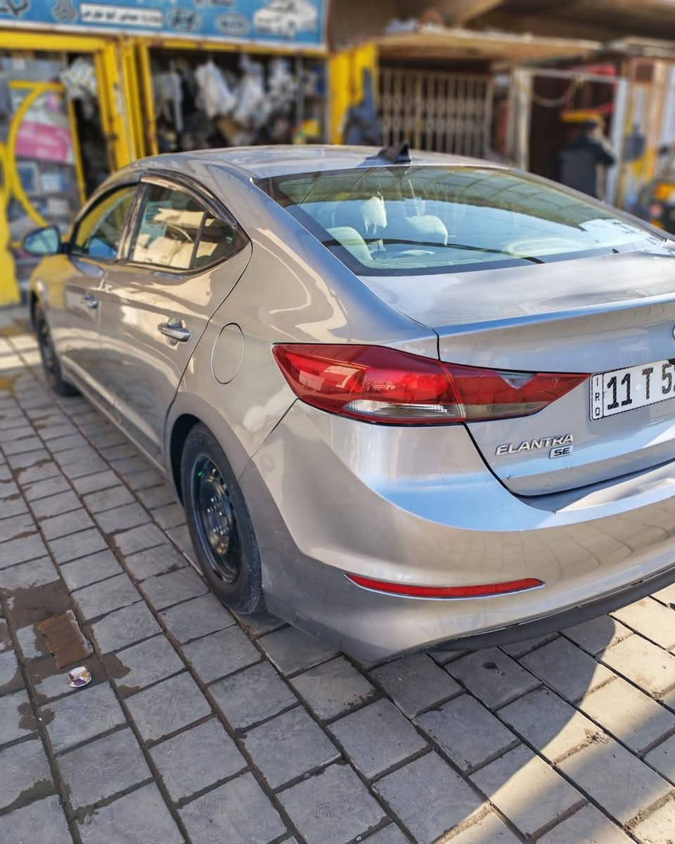 النترا  2017 امريكي
السعر 105وبيه مجال 
مكينه دوش ٢٠٠٠ 
شرط لا نضوح ولا تبخير ولا تنقيص
رقم بغداد الجديد 
سنويه جديده وهزه جديدة
حادثه جاملغ سطحي بدون لغود أو شواصي والصبغ جارد ومصبوغه حزام 
كير ATM
مواصفات عاديه 
كير 3 أوضاع 

Normal
Sport
Eco
كاميرا بلاديه
شاشه بلاديه
تبريد خير من الله 
تخم تأيرات  وصدر جديد
سياره مال بيت بدون اي نقص مكانها بغداد البلديات
***********
