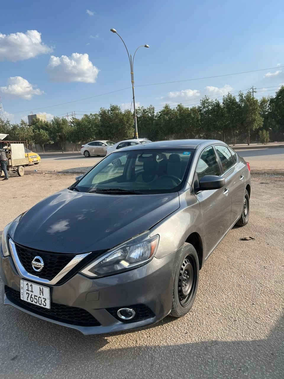 نيسان سنترا رقم بغداد موديل ٢٠١٨ محرك ٢٠٠٠ كير اي تي شاشة كامرة حساسات خلفية رادار فول ما عدا الفتحة والبصمة حادثها دعامية امامية فقط وصور الحادث مرفقة وبيها طخات بسطية هنانه بالعراق مكانها بالحلة نادر الثانية للاستفسار ***********
