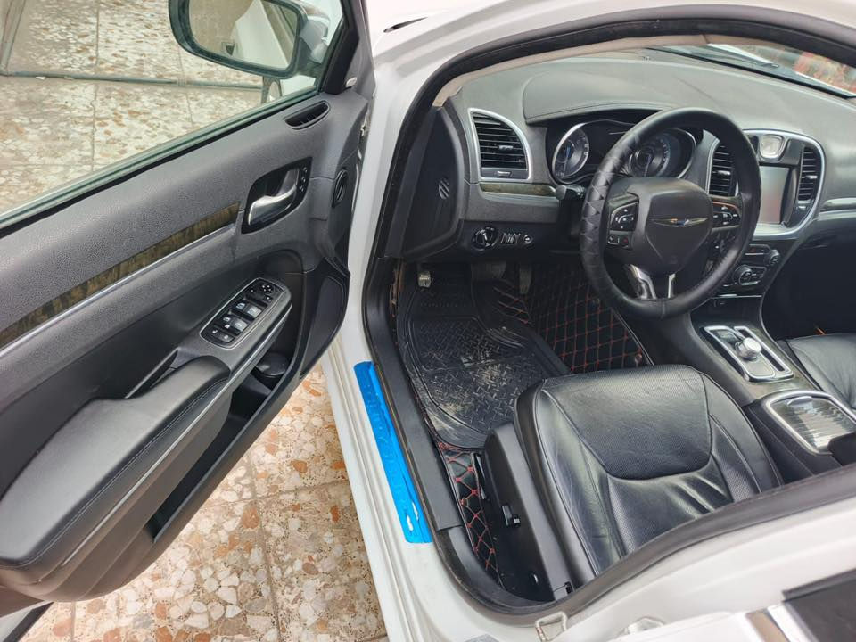 السلام عليكم
اوباما للبيع او امراوس حسب القناعة 

مديل 2016
حادث جاملغ خلفي صبغ ربع الجاملغ 
السعر 235
مكان بغداد الشعب 
***********
