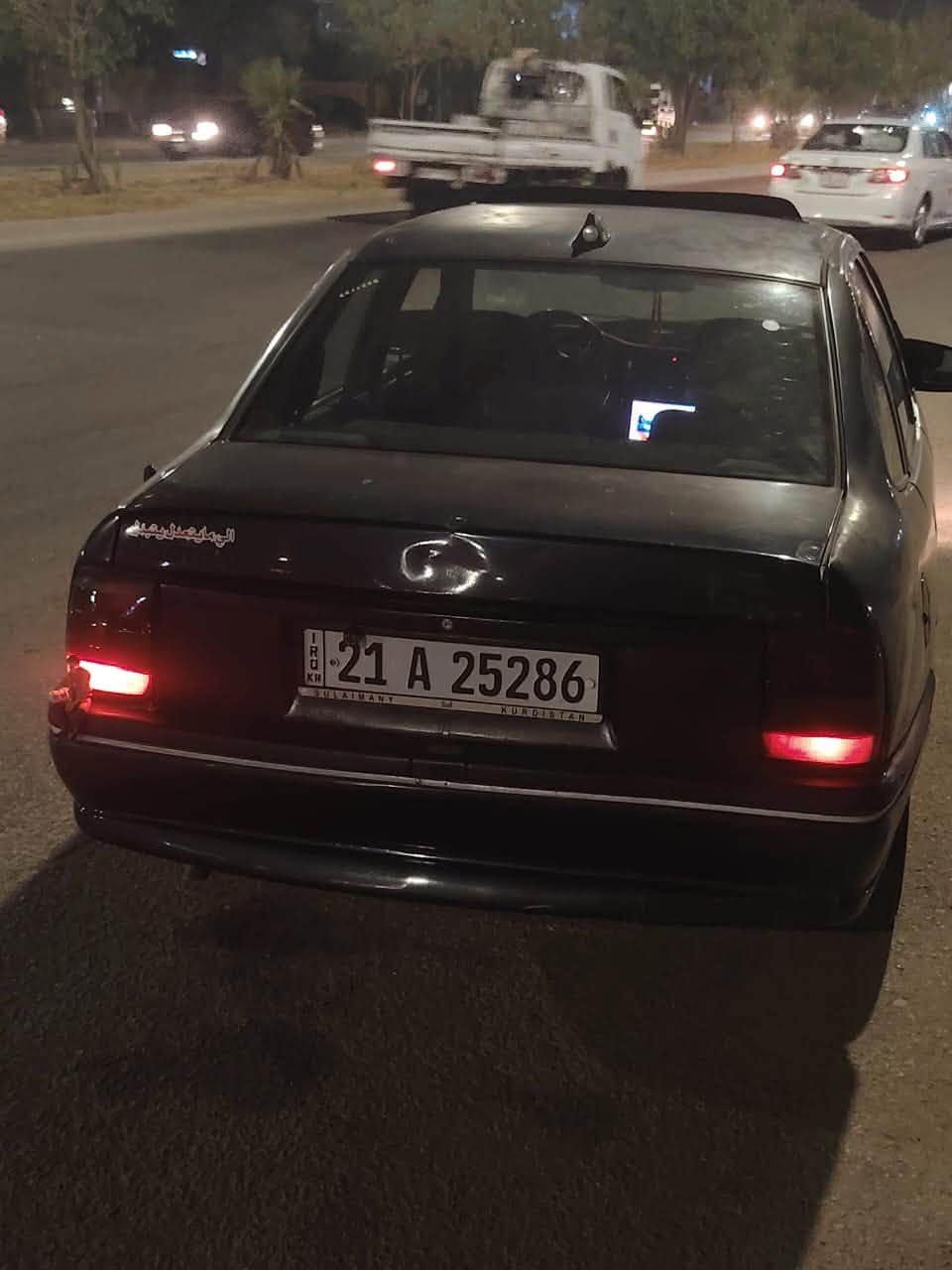أوبل فكترا موديل ١٩٩٤ رقم سليمانيه تبريد بلادي بس عاطل وارد ياباني 
باسمي سنويه جديد هزه جديد 
دفتر بانزين بيها كير اوتماتيك 
كير محرك صدر جديد تخم تاير جديد 
منضومه سماعات كال نيسان اصلي 
مضخم صوت شاشه كامره إماميه 
كأمره خلفيه عل بك تشتغل باسمي تحويل ثاني يوم مكاني كركوك سعر (٤٠) وقابل للتفاوض مراوس ويه كورله ٢٠٠٩ مع الفرق***********
