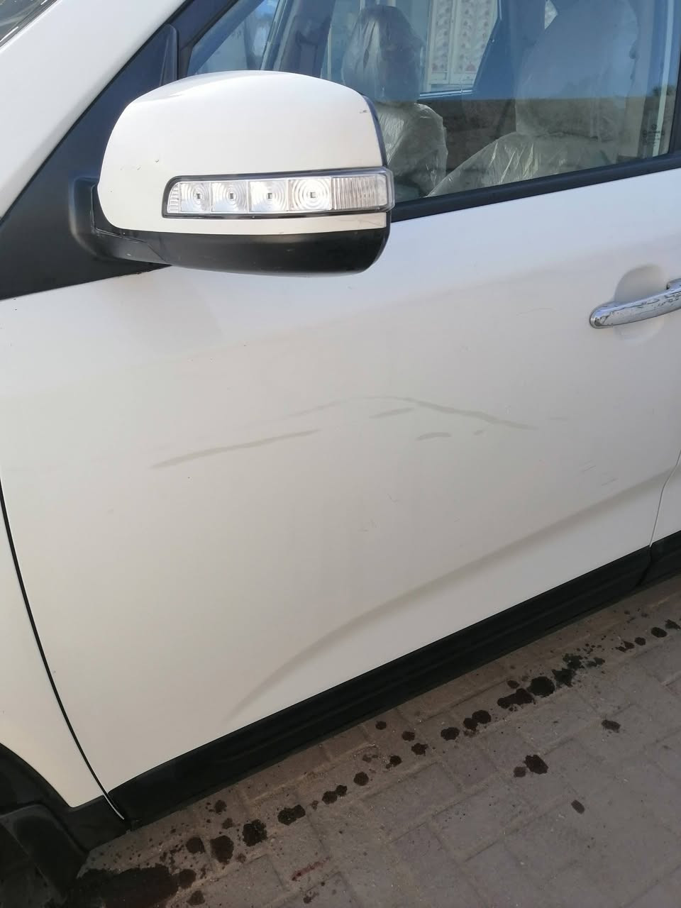 سورنتو ميدل 2014
مكفوله من الضربه والصبغ والتبديل بيه بس بارد
وكاله مضمونه وتحويل


**إذا كنت صاحب هذا الإعلان وتريد حذفه لأي سبب، رجاءا أرسل رسالة إلى الدعم الفني**