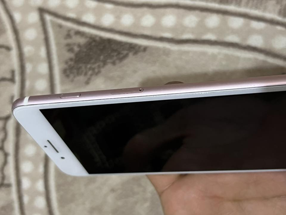 ايفون سفن بلاس مبدل شاشه اصليه فقط الباقي كله شغال بصمه شغاله بطاريه ٨٠فول بل شحن نسه شي اسمه صرف ذ ٣٢ جهاز حيل نضيف للبيع بسعر ٦٥وبي مجال للشراي او مراوس بجهاز آخر حسب لقناعه مكاني ديالي كنعان واتساب فقط ***********
