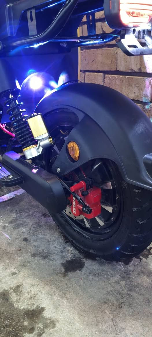 للبيع دراجه شحن فول مواصفات تفاصيل أكثر مراسله الصفحة أو واتساب سعره 530 وبيه مجال ار 11
***********
