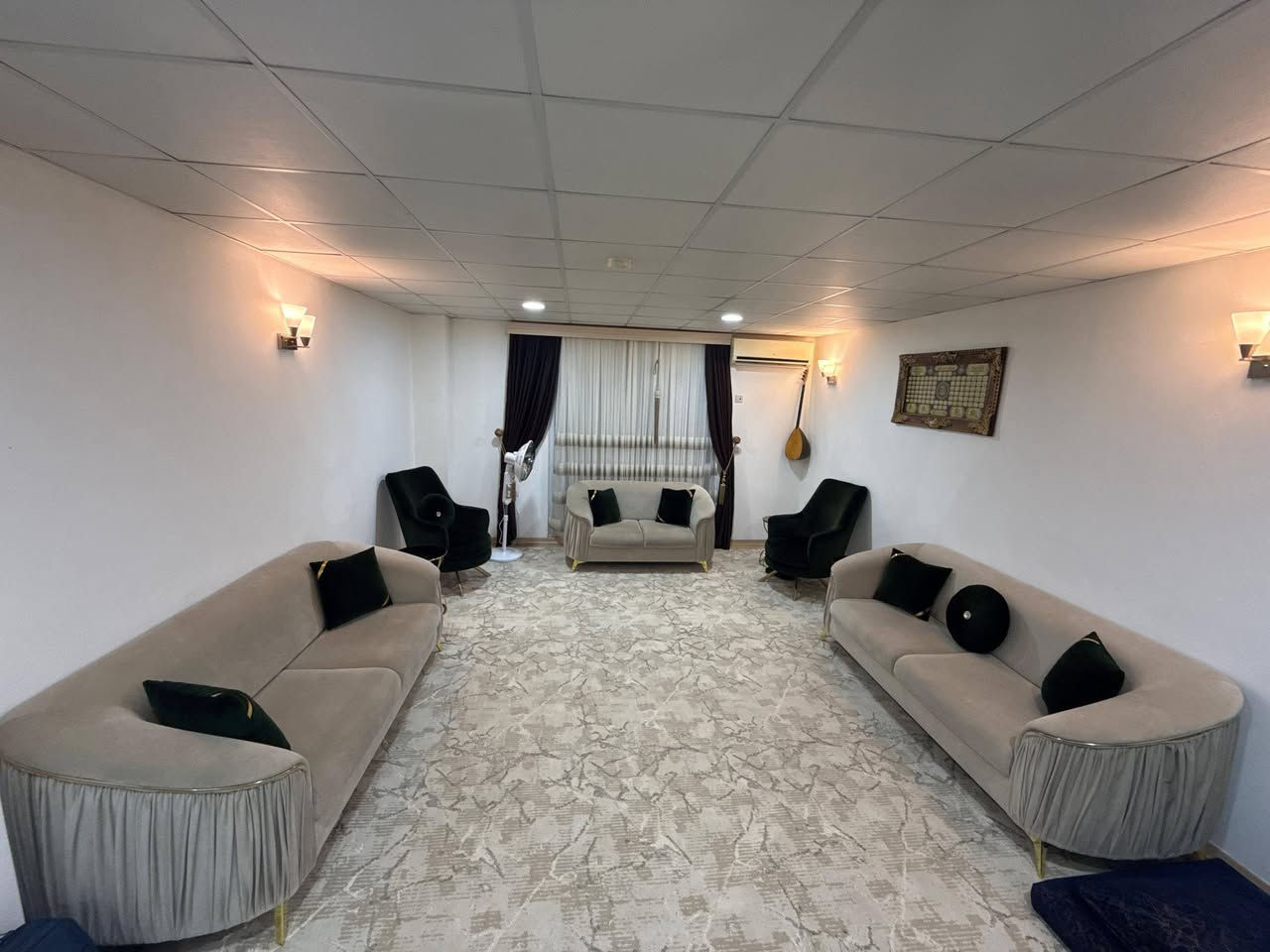 تخم تركي 10 مقاعد دزاين حديث قماش بيبي فيس 
مستخدم نظيف 
سعره 750 
عنوان سليمانيه صائب ستي قرب فاملي مول 
الشراي خاص


**إذا كنت صاحب هذا الإعلان وتريد حذفه لأي سبب، رجاءا أرسل رسالة إلى الدعم الفني**