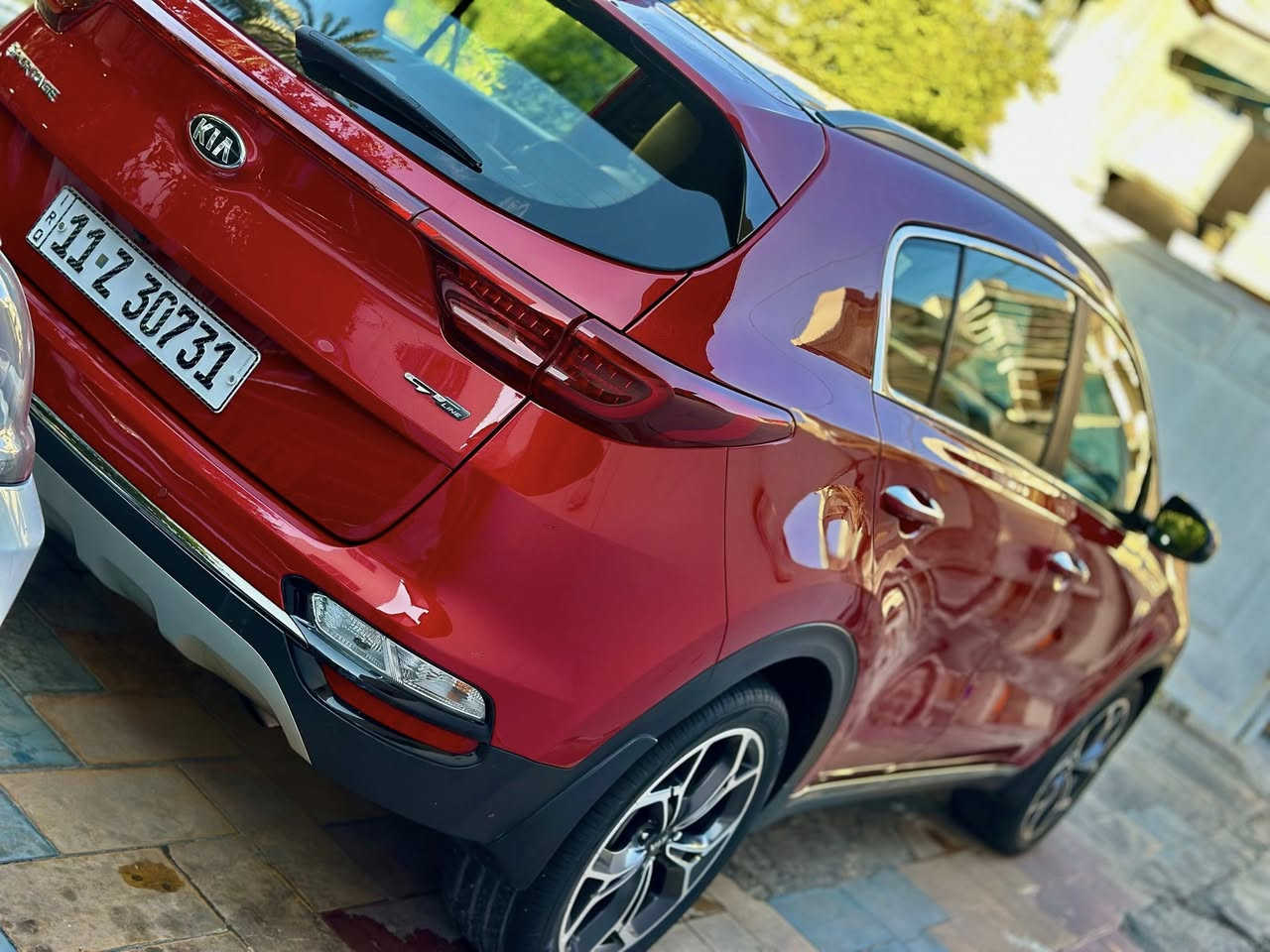 السلام عليكم
سبورتج 2020 خليجي gt line مكفوله من الدعاميه الاماميه للدعاميه الخلفيه ماشيه 127 الف كيلو جديده جداً  كير مكينه بلكارتون محرك 2000 دوش رقم بغداد تحويل ثاني يوم فول مواصفات 1/1 بانوراما , كشنات جلد لونين , سايد بريك بصمه , اوتو هولد , مانع انحدار , مود درايف , دركه حرف D , جنطه كهرباء , مري شفط , اشاير بلمري , بصمه تشغيل , تشغيل عن بعد , ترحيب عند الاقتراب , وبعد بيه هواي مواصفات مذاكره السعر 218 ورقه وبيه مجال بسيط للاستفسار *********** مكان السياره بغداد صليخ ال600
