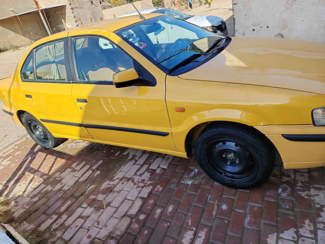 سمند ١١ كفاله عامه للبيع المكان كربلاء طوريج *********** اسعر ٤٥
