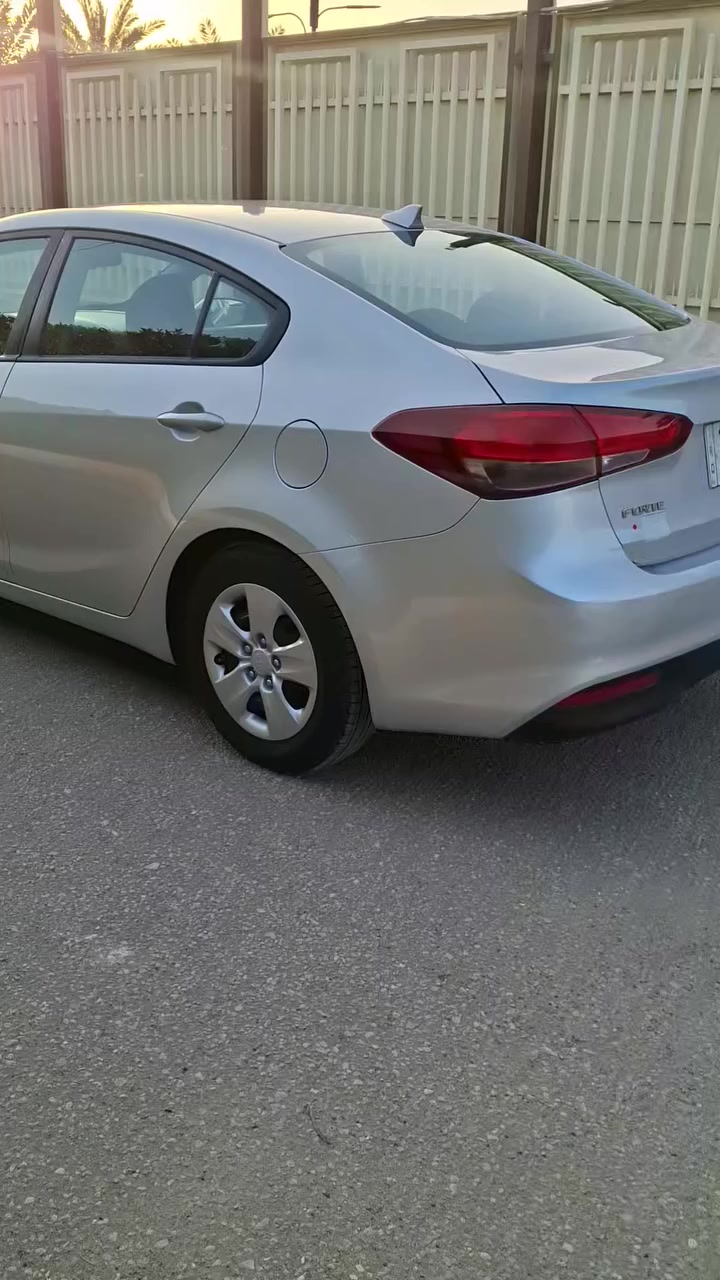 السلام عليكم فورتي ٢٠١٨ وارد أمريكي كلين بدون صبغ رقم بغداد بسمي
مكينة ٢٠٠٠دوش مكفولة 
كير at
حداديه جديده تخم تاير جديد 
تدفئه وتبريد السياره مابيه اي نقص 
ماشيه 63mi
صور حادث بل منشور 
السعر ١٣٣وبيه مجال 
العنوان بابل المسيب ***********
