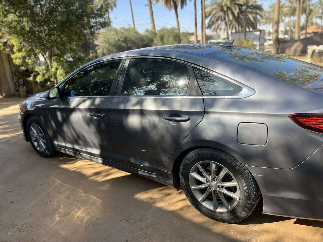 سوناتا 2018
سوناتا وراد امريكي حادث قبق جنطه موضح بالصور + بابين بالعراق وبيها ملاون بالجاملغ الخلفي 4 قطع يعني شغل درجه اولى 
بدون ايرباك السياره 

مكينة 2400 مكفوله 

ماشيه 63 الف 

كير مكينه مكفولات لا فتح بيهن ولا اي نقص 

رقم بغداد باسمي هزه جديده 

باتري جديد 

ادامة للمحرك كامله حتى بانزين عادي ما اخليلها الله شاهد

لايت زينون كامل عالي ناصي

السياره كلش نضيفه ومعتنين بيها حيل 

سعرها 129 وبيها مجال بسيط مكاني كربلاء الحسينية 

***********
