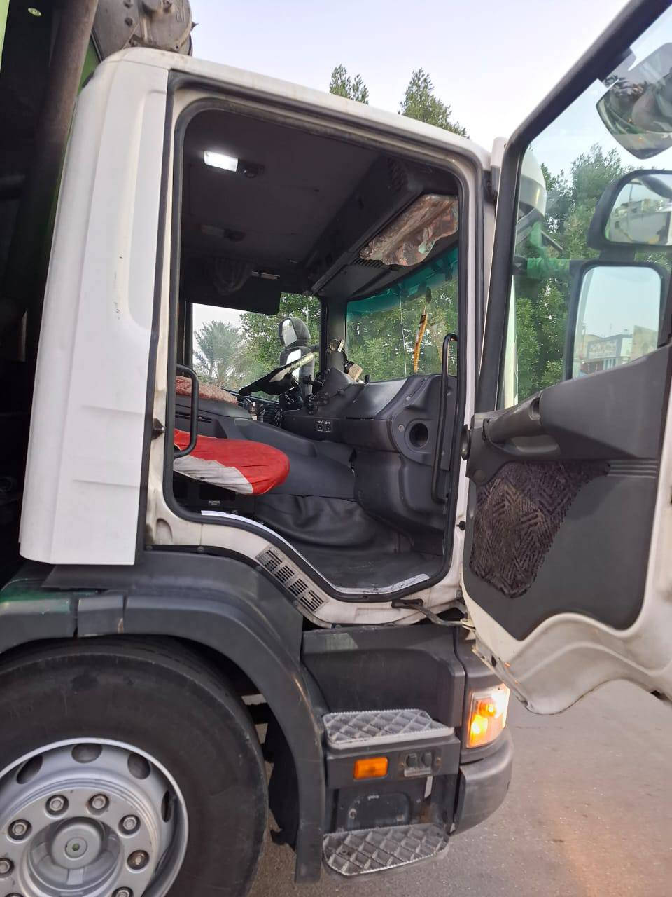 كابسه سكانيه رقم بصره باسمي كفاله عامه شاصين كبسه كهرباي
مكينه انجكتر زيرو رافعه حاويات زغير وسط كبير السعر ٢٢٥ وبيه مجال هذ رقم ***********
