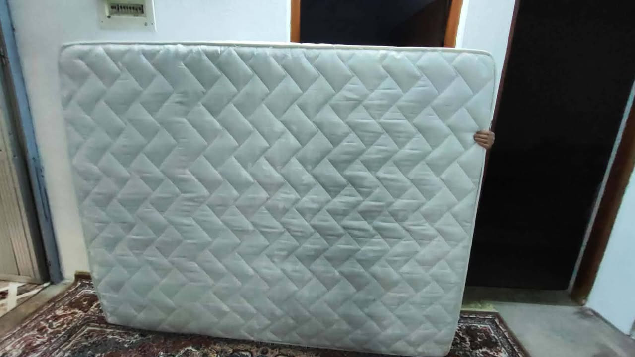 دوشك نفرين سبرنك للبيع قياس مترين في 60 السعر 100 العنوان حي الوحده الاستفسار أكثر خاص  
@الجميع


**إذا كنت صاحب هذا الإعلان وتريد حذفه لأي سبب، رجاءا أرسل رسالة إلى الدعم الفني**