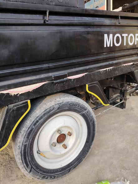 للبيع بدون الأوراق السعر 1500 / ***********
