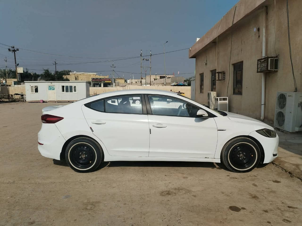 #النترا_17_خليجي
#محرك_2000_دوش
#رقم ذي انكليزي بأسمي 
سياره جاهزه تبريد تخم تاير
مكفوله كص وكلبه وصبغ عام 
#المكان_الناصريه
***********
