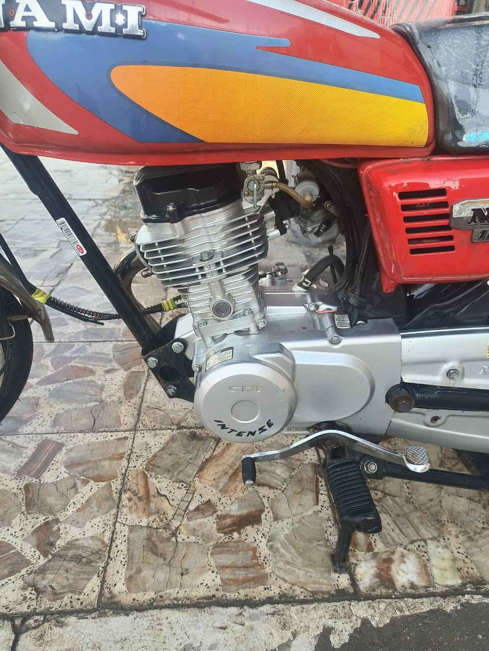 سلام عليكم
دراجه ايرانيه للبيع الشاصي موديل 2014 غراض كلهه بلاد. عدا المكينه 2023 مكينه انتنس جديده خرسه ما تسمعله صوت. دراجه جديده. بمعنى الكلمه مكفوله كفاله اوراق اصولي جيب ورقم  السعر مليون وقابل لتفاوض لعنوان حي الرساله شارع الماطور رقم لهاتف ***********
