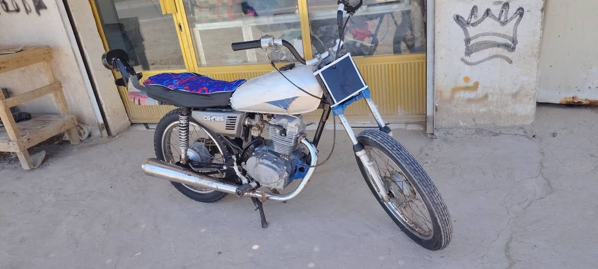 دراجه للبيع مكينه تخبل نهضه ومعدل فول شاصي نامه شلامجه دراجه جاهزه سعره 300وبيه مجال شراي يتصل او وتساب ***********مكاني جبايش
