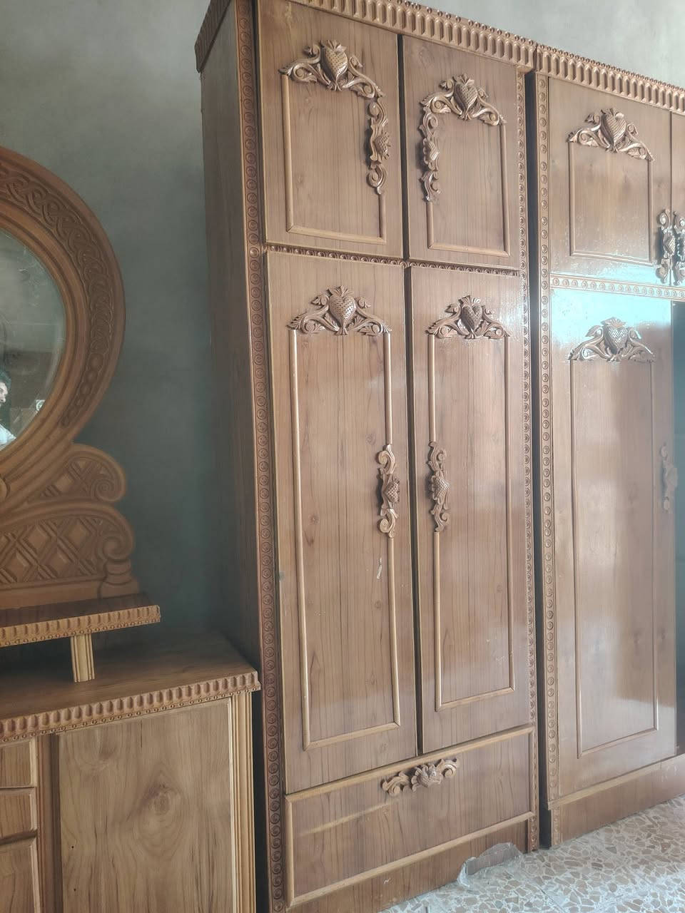 غرفه لبيع ٧٥٠الف وبيامجال ***********
