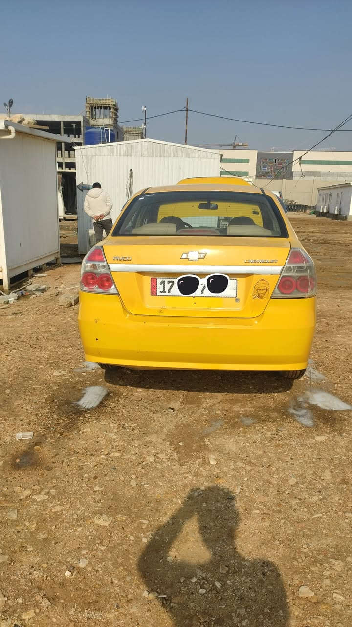 السلام عليكم افيو موديل 10 مفتوح 1400 سنويه 28 مشروع وطني مكان السياره السماوه السعر 46 بمجال حق الجيه حداديه 90% تخم تاير قبل اربعه ايام شديتهم فقط تبريد مو شغال ماكينه شرط***********
