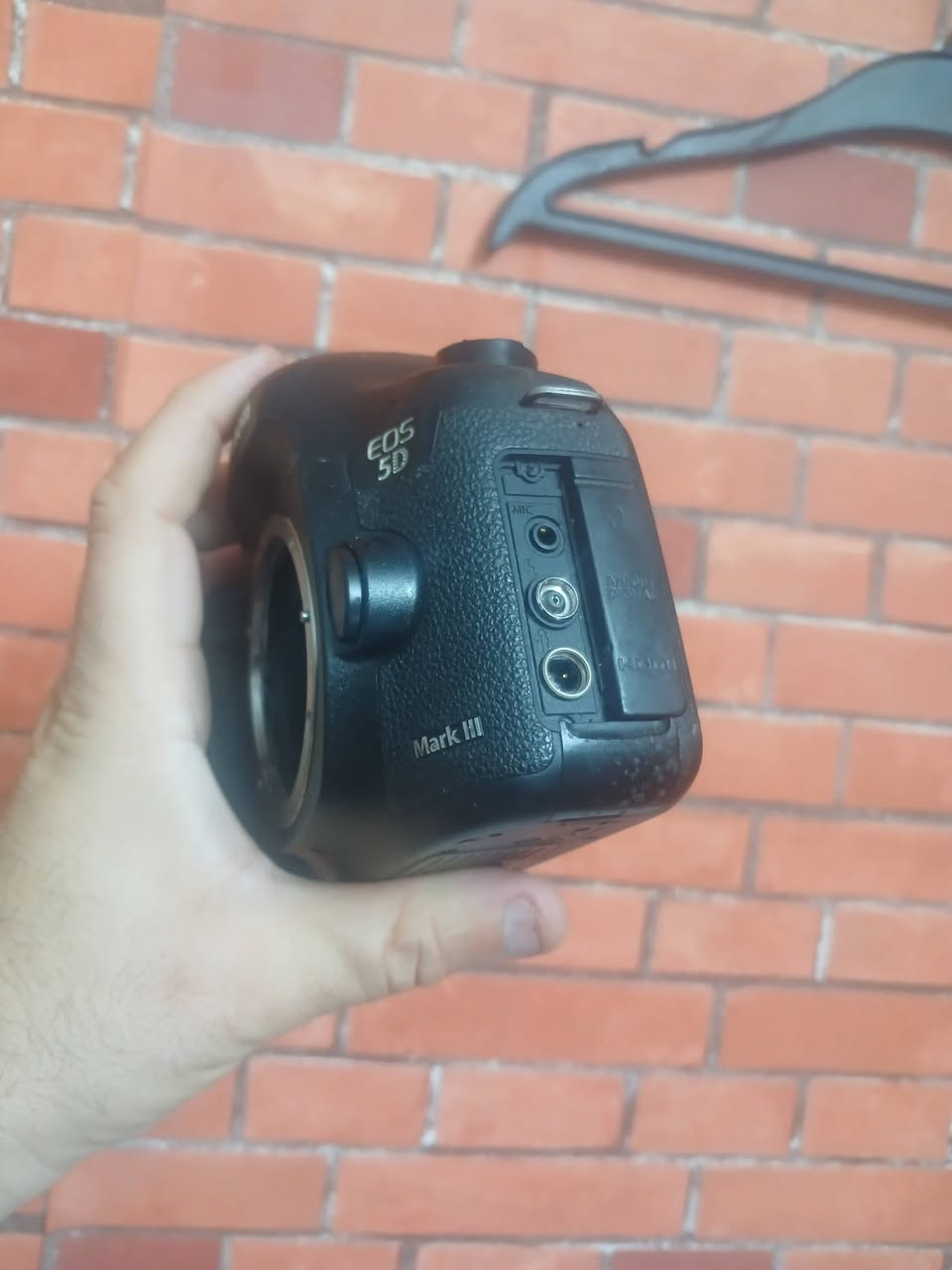 Canon 5dmiii


**إذا كنت صاحب هذا الإعلان وتريد حذفه لأي سبب، رجاءا أرسل رسالة إلى الدعم الفني**