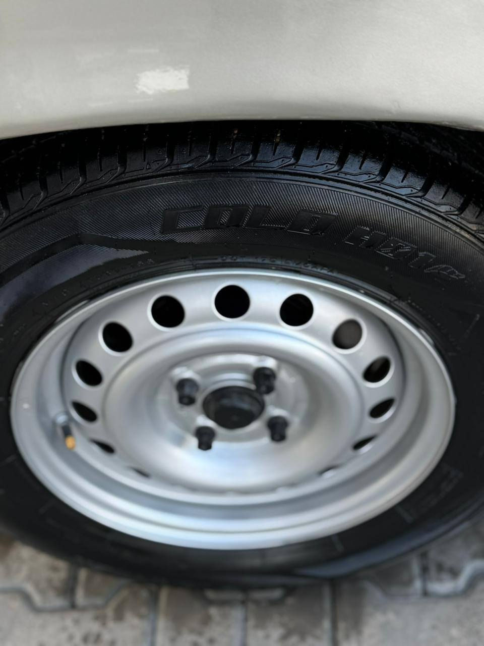 بسم الله اوبل 1992محدث 94محرك 18سنويه بسمي جديد 31 جديد تايرات جديد هزه او براد جديد صبغ جماليه بي جاملغ وره الصايق ضربه بصيطه شبرو نص سياره كهربايات كولها شغاله صدر جديد سياره مال جناي احله من الصور السعر 47او بي مجال ***********
