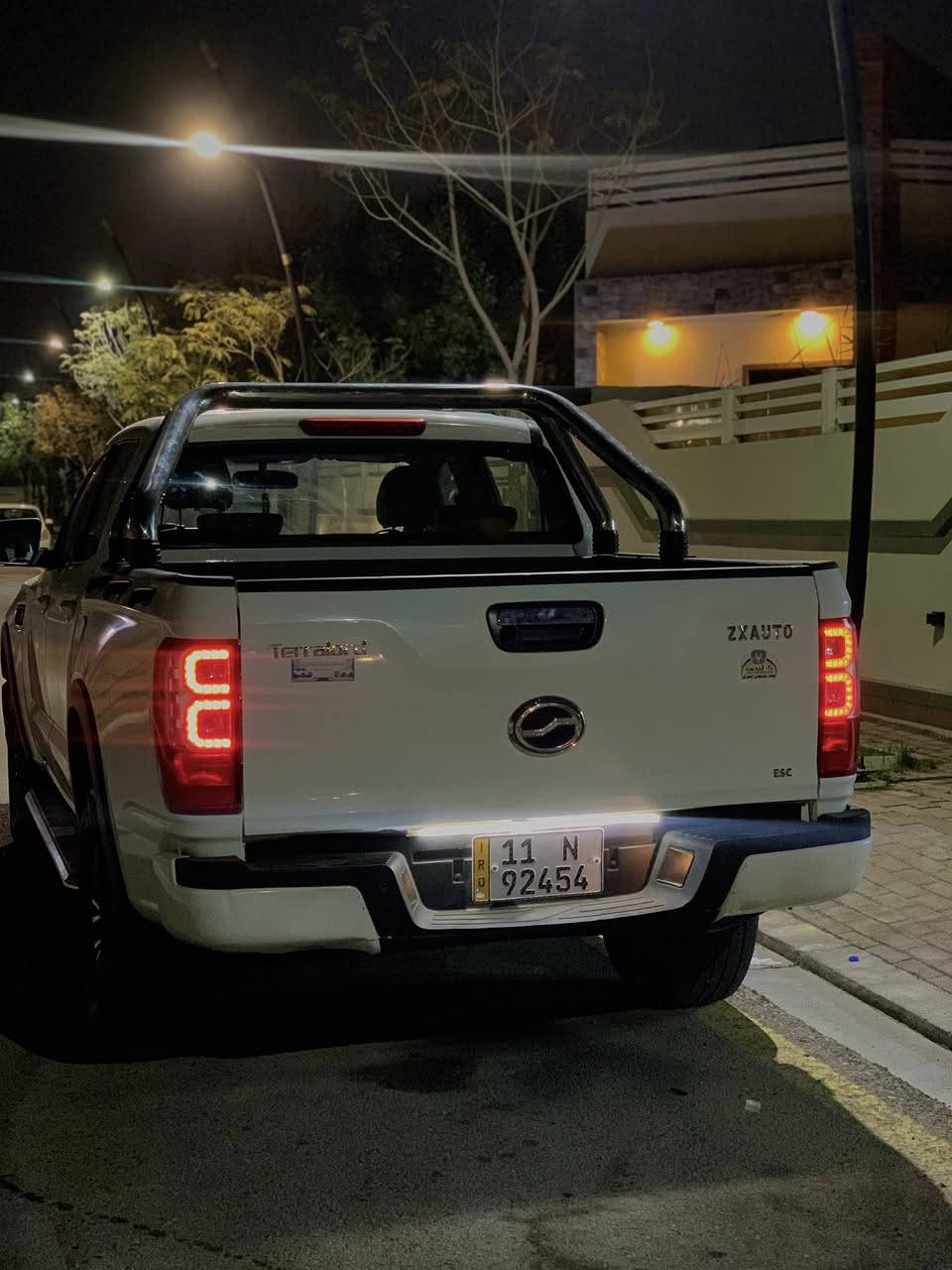 سلام عليكم سياره zxاوتو سياره موديل 22      مكينه 2400تيربو كير عادي 6نمر سياره حلوه وجاهزه ماشي 136الف حقيقي مكانه رمادي تواصل رقم أو وتساب ***********
