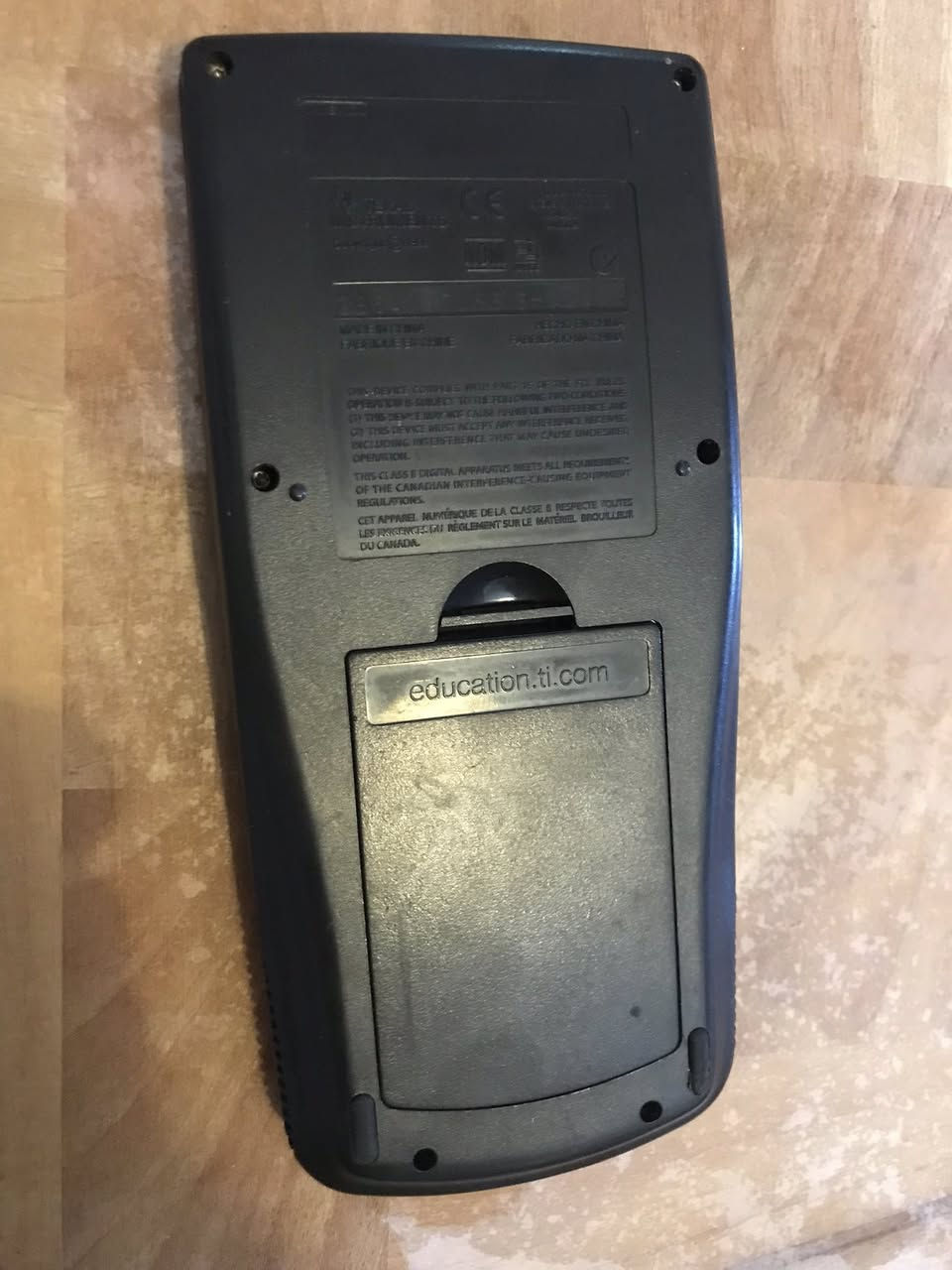 متح حاسبة علمية TI-83 Plus تتعامل مع وظائف حساب التفاضل والتكامل، والمشتقات والاحصاء والرسم البياني والمثلثات وتحليل البيانات وتحتوي على ذاكرة احتياطية تحتفظ بالبيانات حتى عند استبدال البطارية.
تحديث البرامج عبر اتصالات USB بالكمبيوتر سعر 60 الف


**إذا كنت صاحب هذا الإعلان وتريد حذفه لأي سبب، رجاءا أرسل رسالة إلى الدعم الفني**