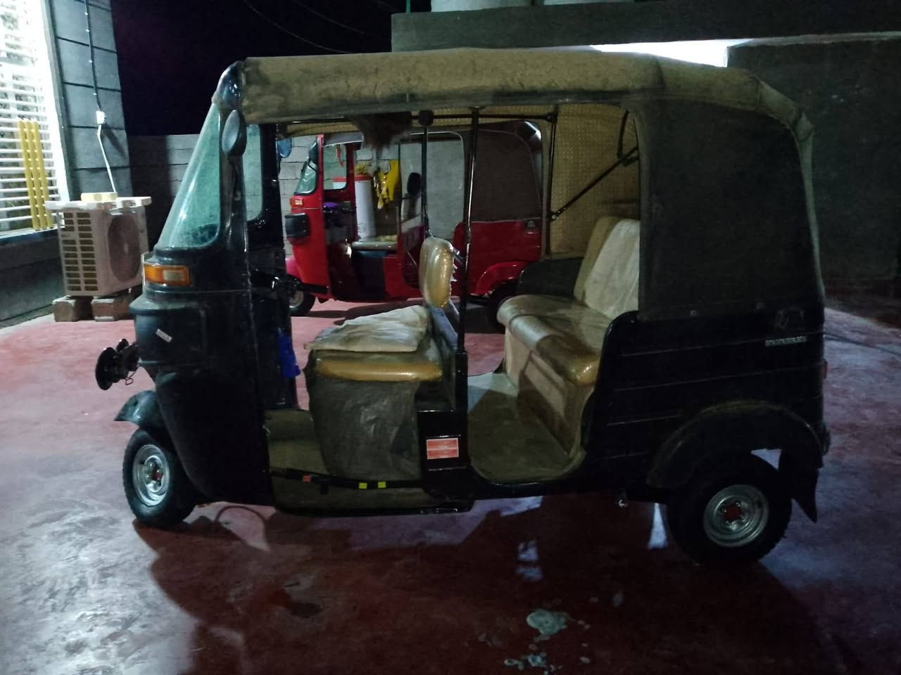 سلام عليكم شباب تكتك 2019 شهر 11 تكتك حلوه ونضيفه محرك مكفول الحديد تجي بعينك شوف لا تكلي شبي ما مبي ما اكفل حديد اكفل محرك تكتك خير من الله هاذ رقمي مغلق بي واتساب راسلني وتدلل ***********
