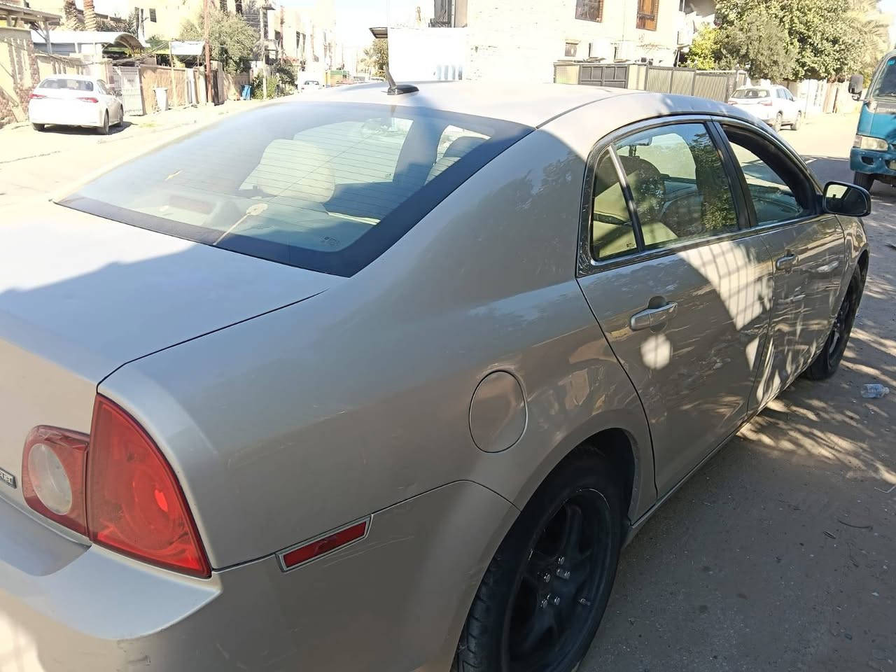 سياره ماليبو  للبيع . موديل 2010  خليجي  بدون ضرر  حجم 2400 نظيفه  رقم الجديد  مفحوصه وهزه كامله  السعر 75
.
اي استفسار ع رقم الهاتف خاص ممتواجد نهائيا 
***********
